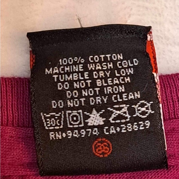 Stussy Marvel "Heros and Villains" T-Shirt - Men's size XL - Picture 5 of 10